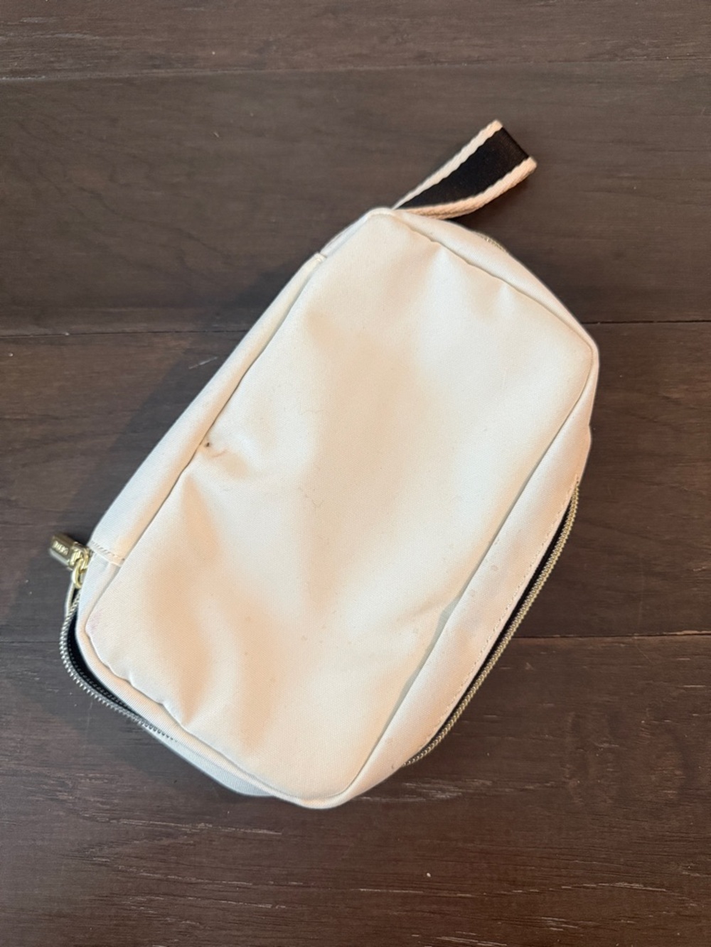 GENTLY USED Phone Purse with strap